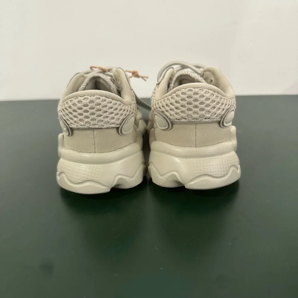 Adidas Toddler Ozweego EL I Beige Sneakers 5K - Picture 4 of 5